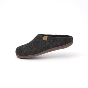 Woolfi The Suffolk Slip-On Slipper